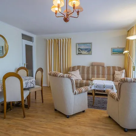 Haus-sylter-welle-5-45-ob アパート